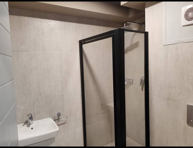 2 BEDROOM APARTMENT FOR SALE IN UMHLANGA RIDGE